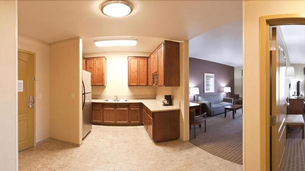 Holiday Inn Express Hotel & Suites Willows By Ihg Exterior foto