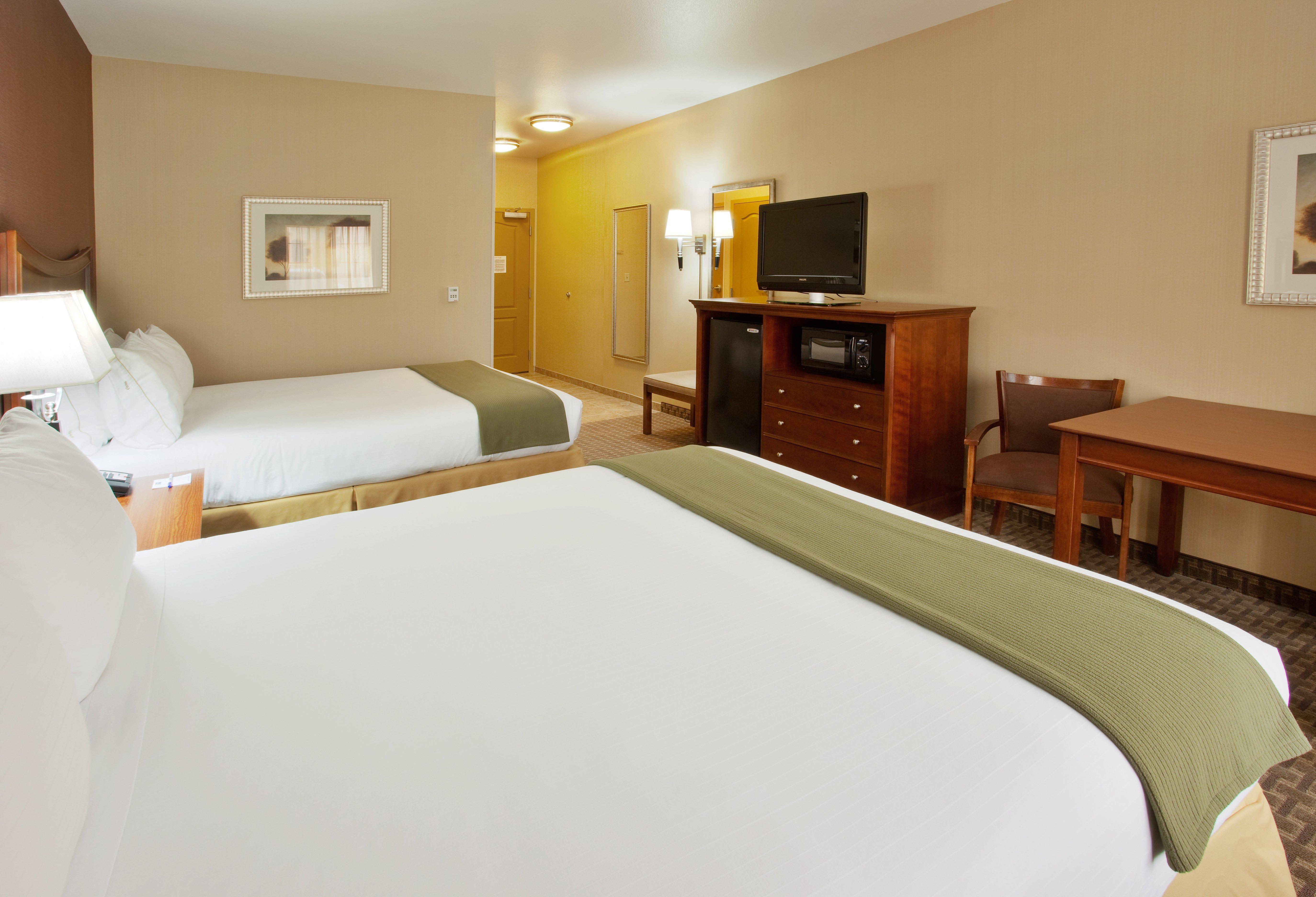 Holiday Inn Express Hotel & Suites Willows By Ihg Habitación foto